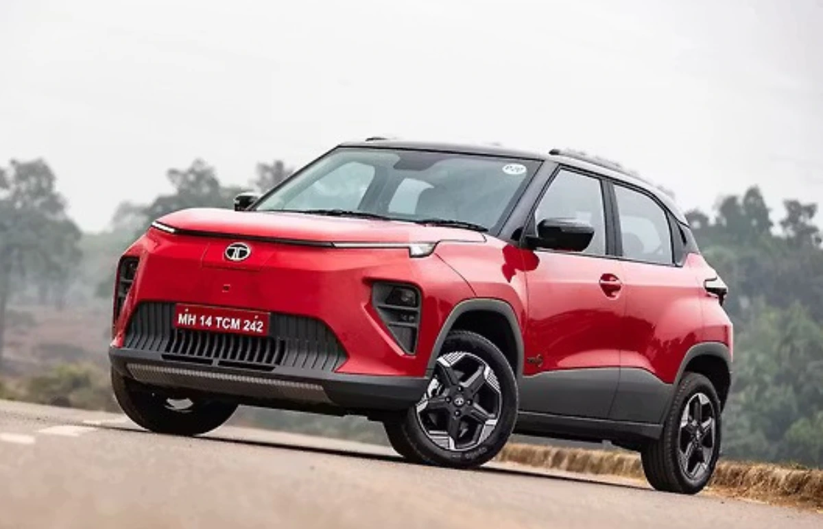 Tata Punch EV Facelift Pros & Cons Explained Featured Image